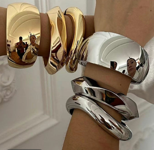 Bangle Angle
